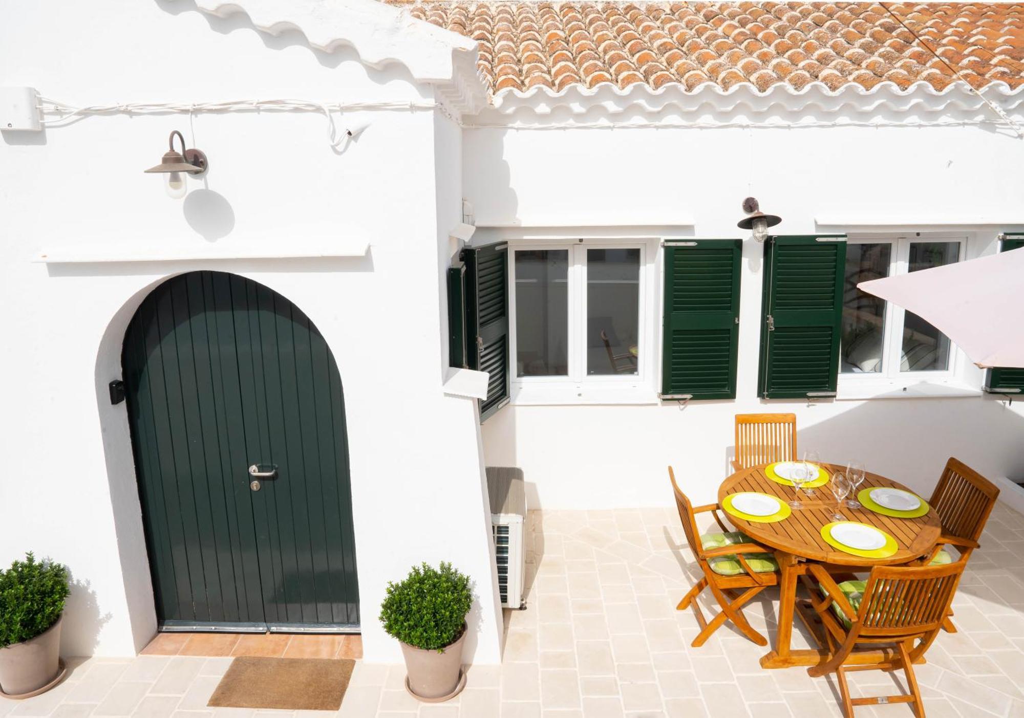 시우타데야 Casa Menorquina Centro Ciutadella 빌라 외부 사진